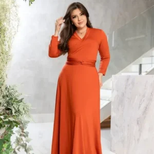 Vestido Madrinha Plus Size Elegante